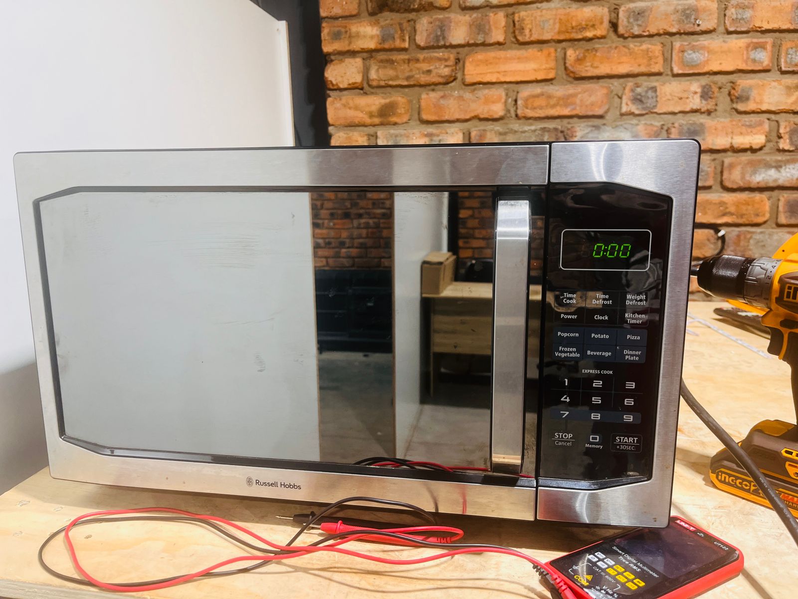 Russell Hobbs microwave repairs – restoring heat, power and safe operation